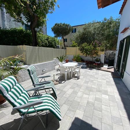 Vila Casa Ferrandino Ischia Exteriér fotografie